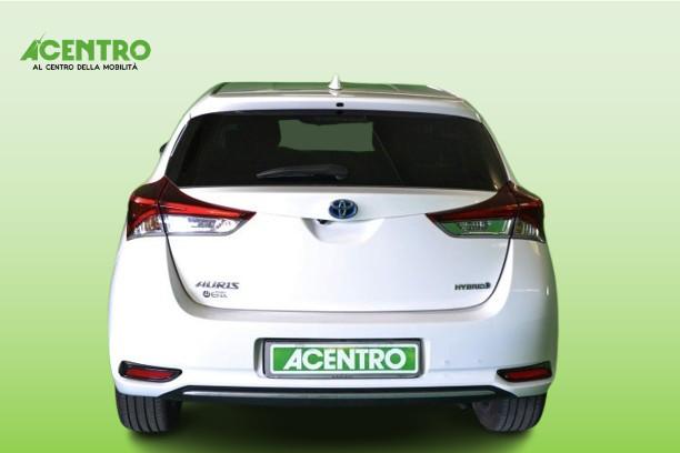 TOYOTA AURIS 1,8 hybrid e-CVT