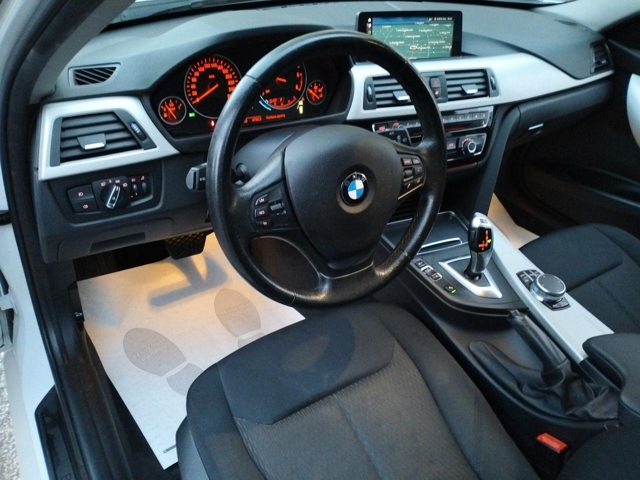 BMW 318 d Serie 3 F31 2018 Touring auto GANCIO TRAINO