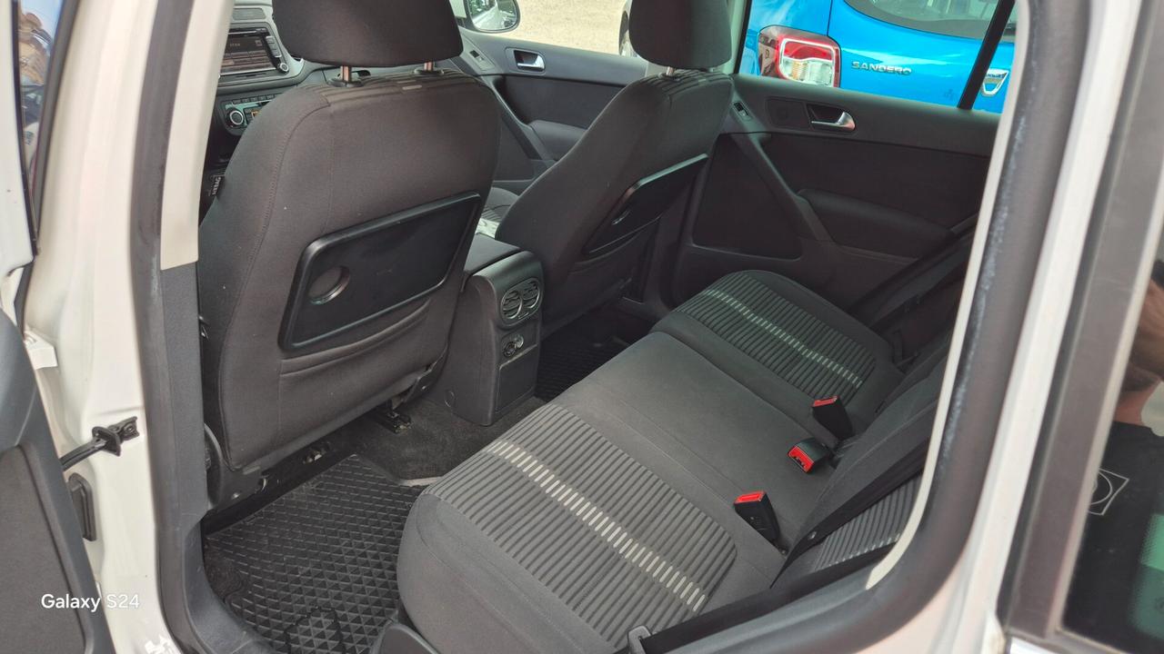 Volkswagen Tiguan 2.0 TDI DPF 4MOTION DSG Sport & Style