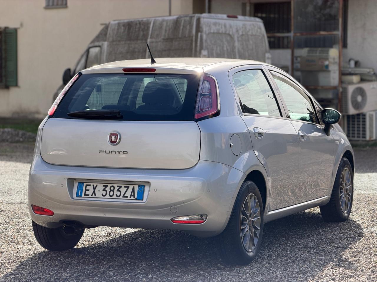 Fiat Punto 1.3 MJT II 75 CV 5 porte Lounge