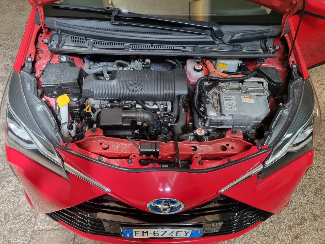 Toyota Yaris 1.5 Hybrid 5 porte Active