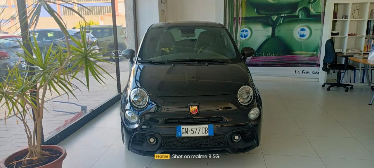 Abarth 695 1.4 Turbo T-Jet 180 CV (75° Anniversario)