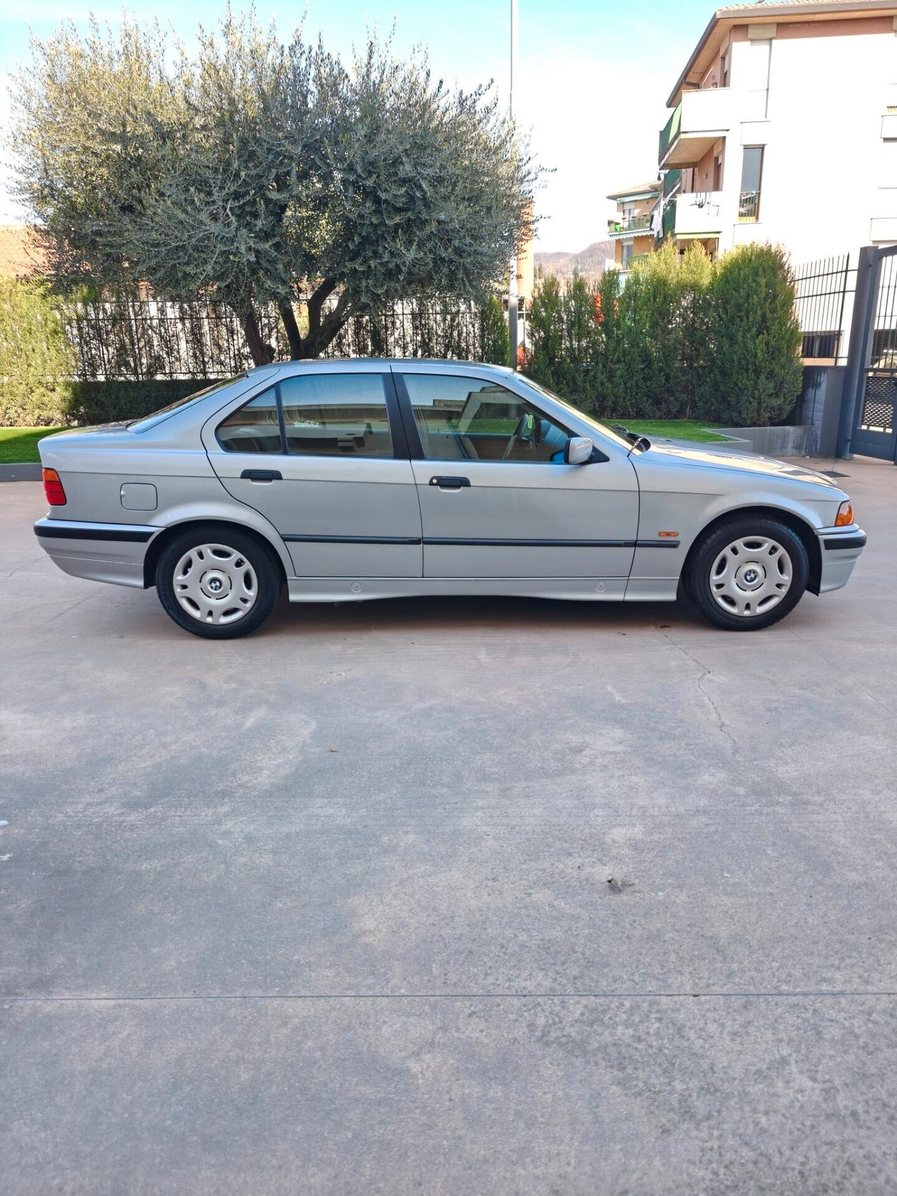 Bmw 318 318i cat 4 porte