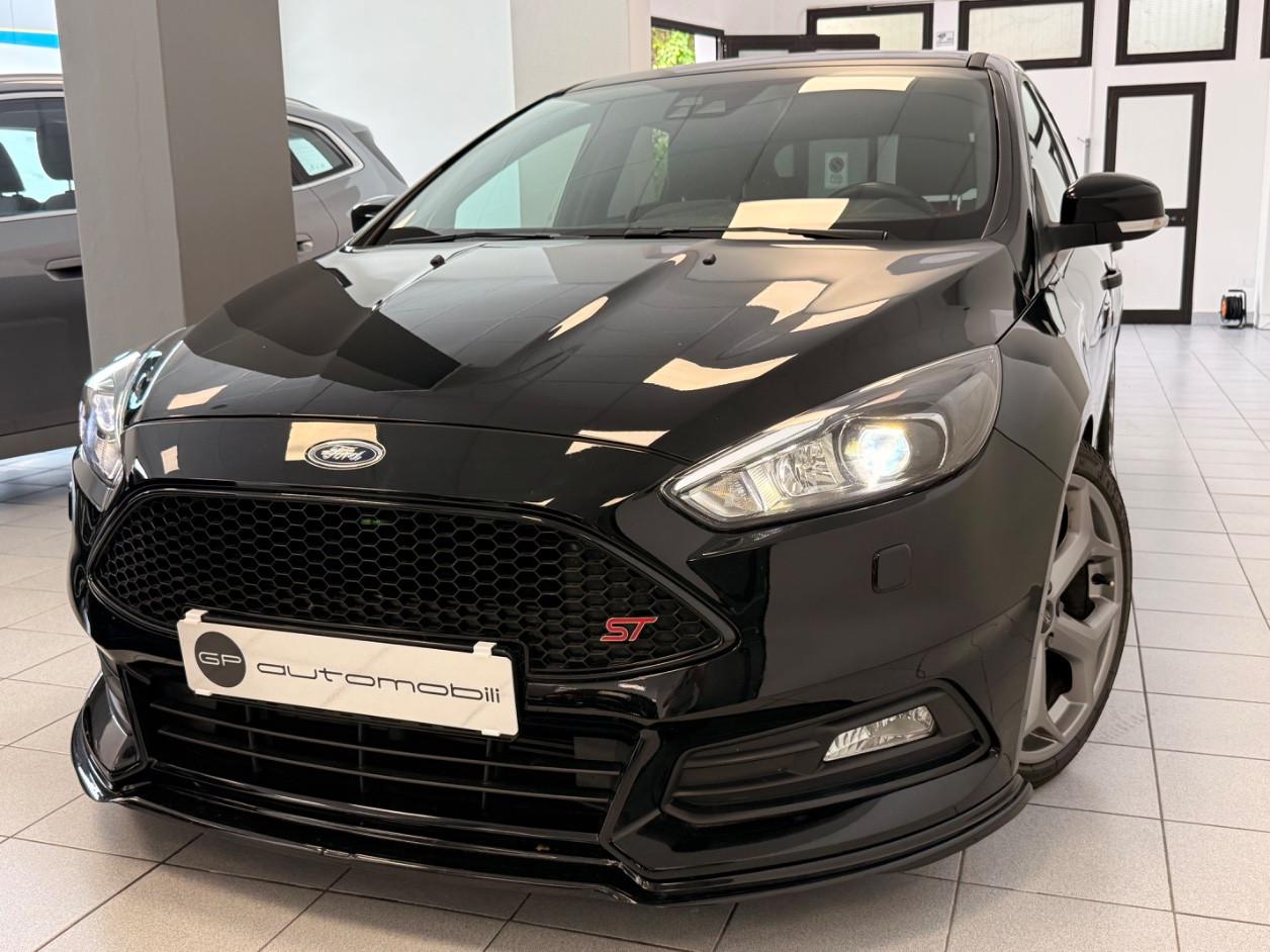 Ford FOCUS ST 2.0 250CV MANUALE