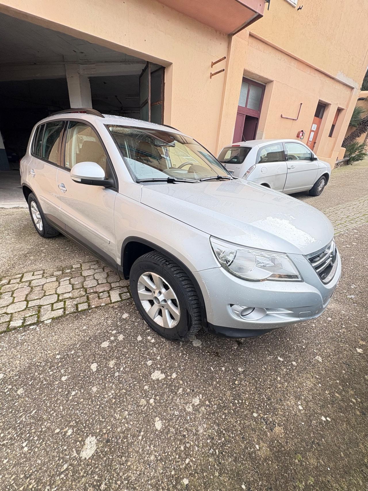 Volkswagen Tiguan 2.0 TDI DPF 4MOTION Track & Field