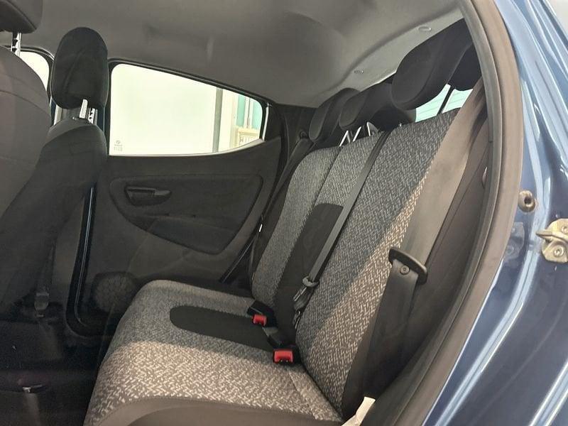 Lancia Ypsilon 1.0 FireFly 70cv Hybrid Silver Plus