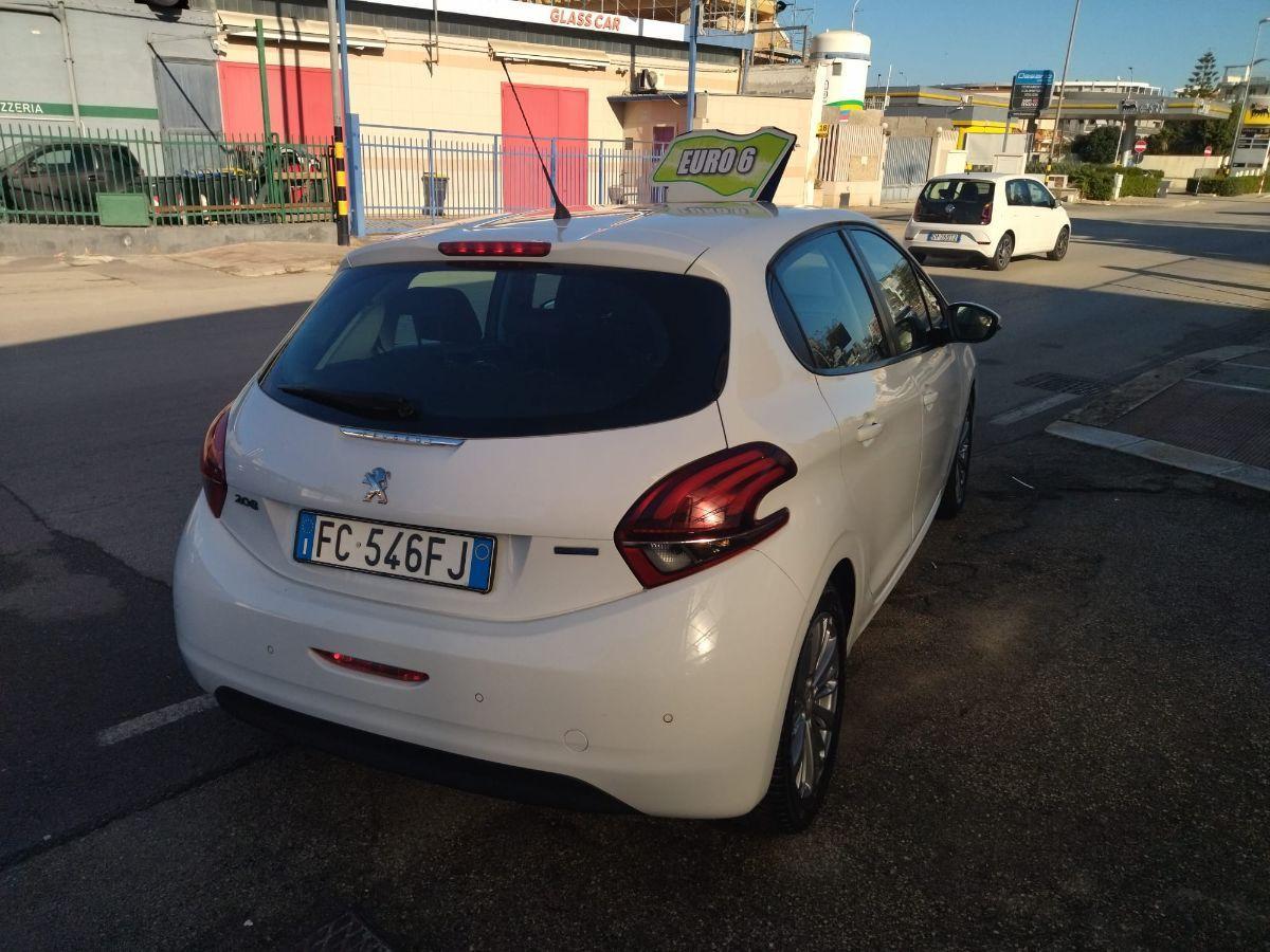 PEUGEOT 208 BlueHDi 75 5p. Allure - 12/2015