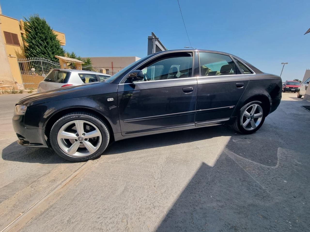 Audi A4 2.0 16V TDI Sport
