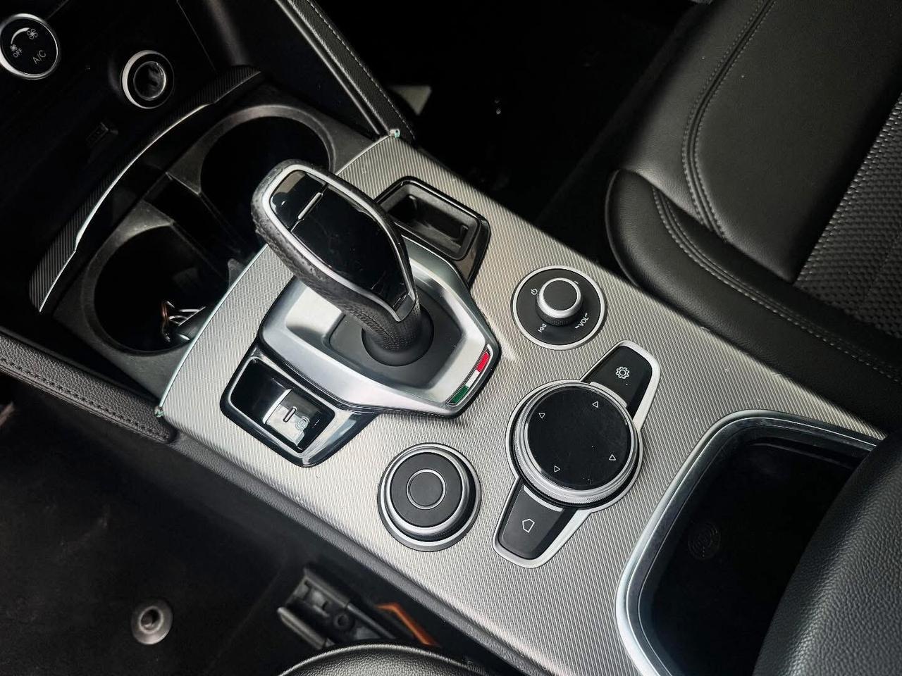 Alfa Romeo Stelvio 2.2 Turbodiesel 190 CV AT8 Q4 Sprint