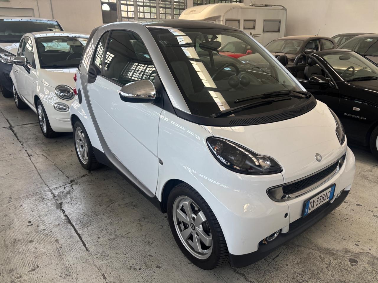 Smart ForTwo 1000 52 kW coupé passion