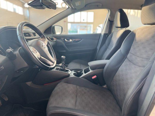 NISSAN Qashqai 1.2 DIG-T Acenta