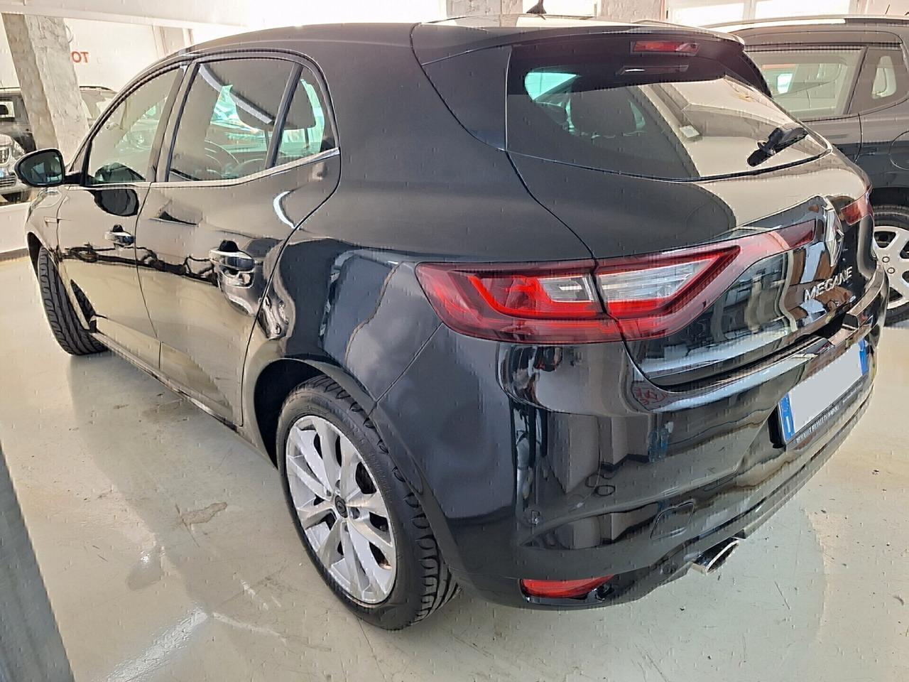 Renault Megane 1.5 dCi 110CV EDC Energy Intens