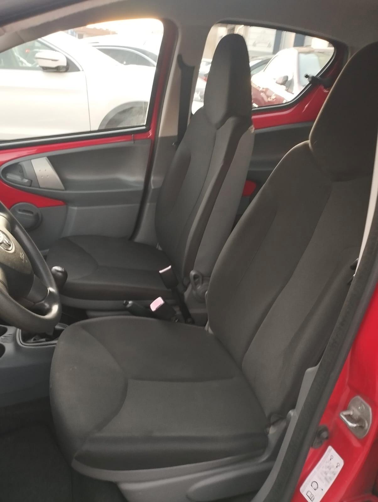 Toyota Aygo 1.0 5 porte