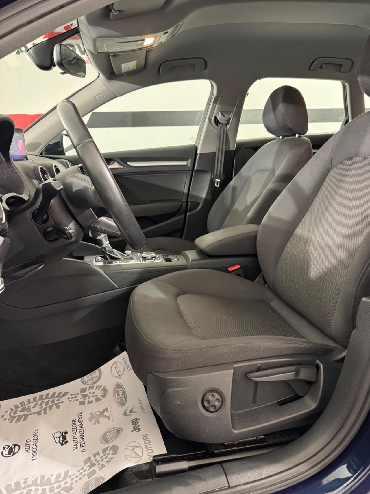 Audi A3 1.6 TDI 116 CV S tronic Sport