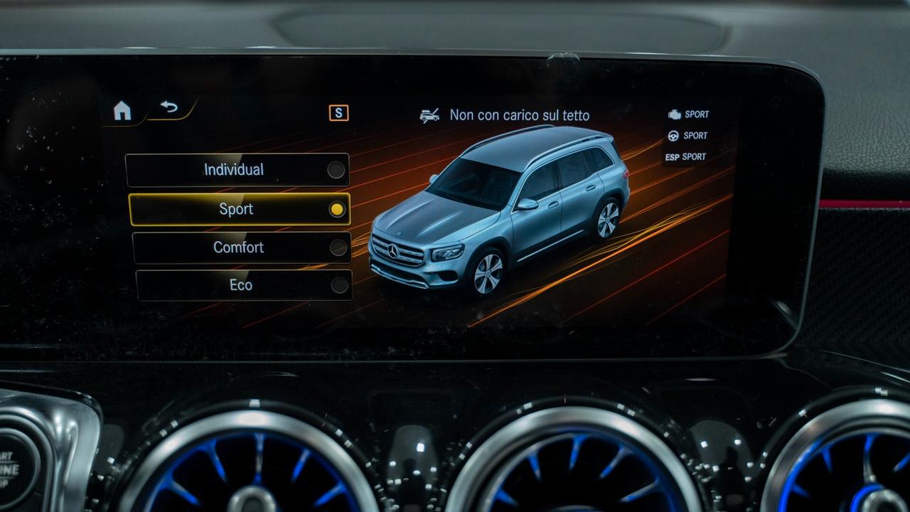 Mercedes-benz GLB 200 D PREMIUM PLUS AMG TETTO PACK LUCI XENO NAVI FULL OPTIONAL