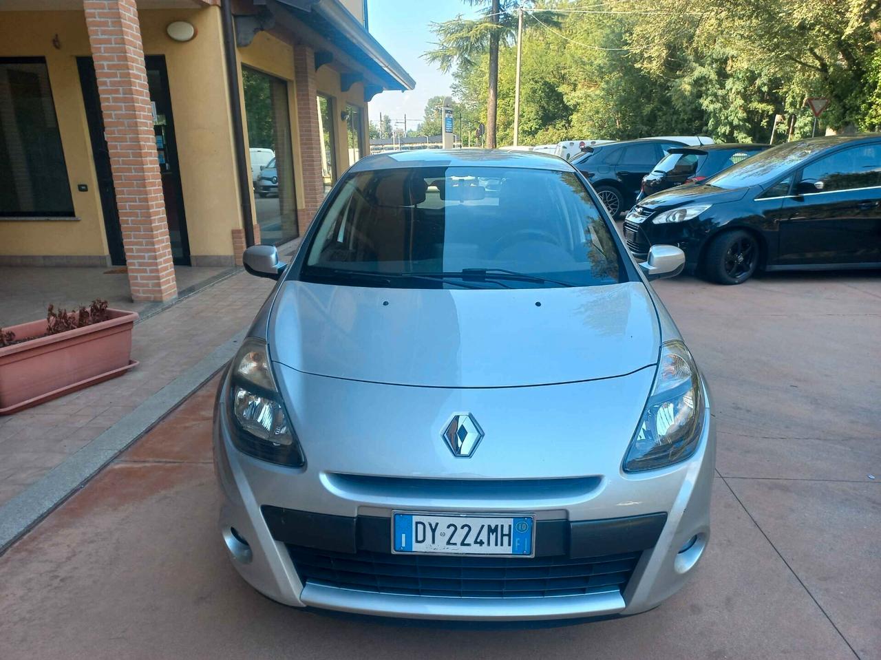 Renault Clio 1.2 16V 5 porte GPL Dynamique