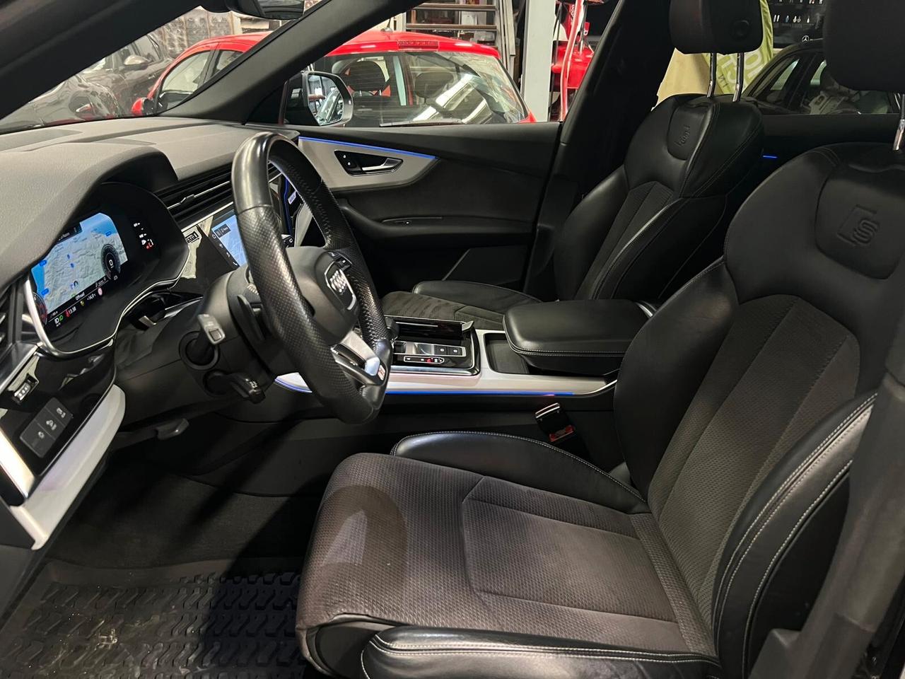 Audi Q8 50 TDI 286 CV quattro tiptronic Sport- 2020
