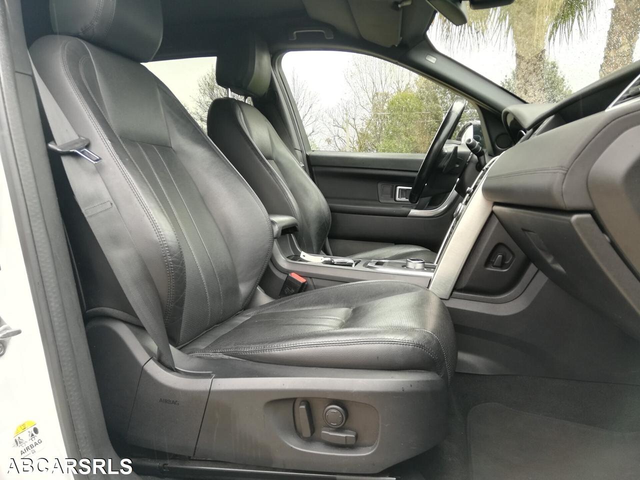 LAND ROVER - Discovery - Sport 2.2 SD4 HSE - VALUT