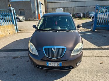 Lancia Ypsilon 1.2 Versus