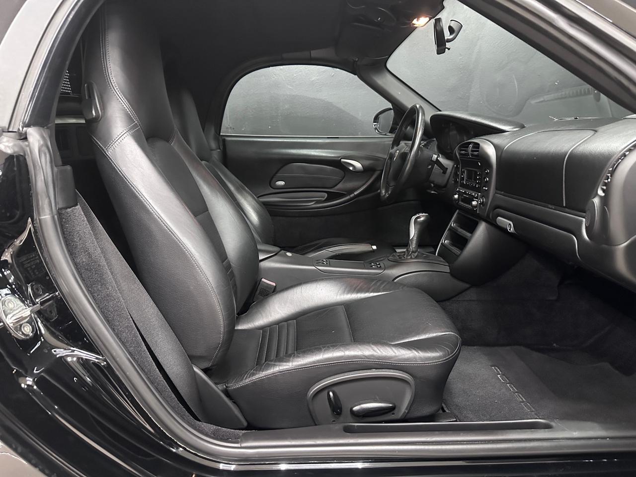 Porsche Boxster 2.7 228cv