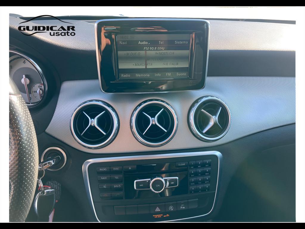 Mercedes-Benz GLA-X156 2014 - GLA 200 d (cdi) Sport