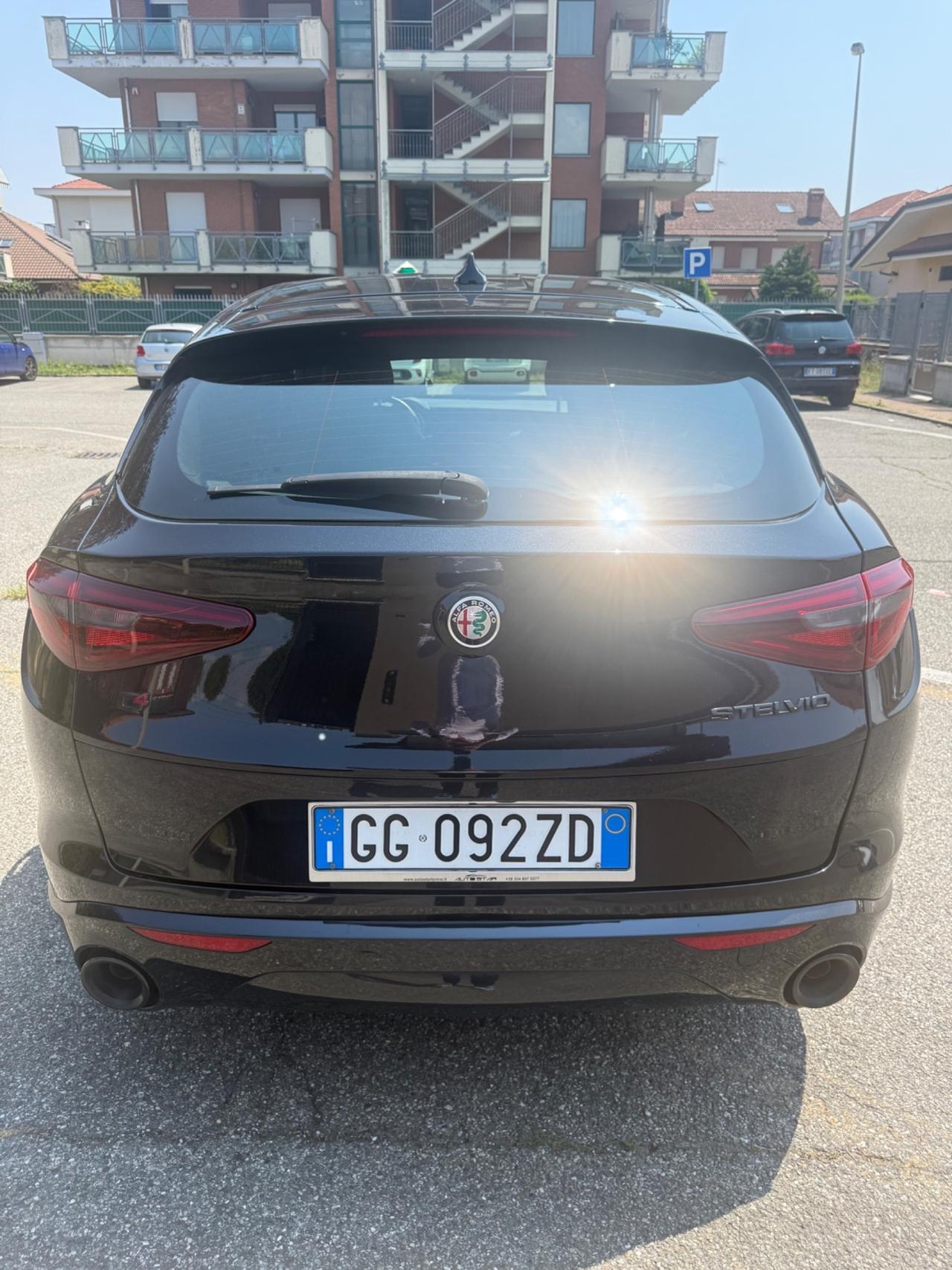 Alfa Romeo Stelvio 2.2 Turbodiesel 210 CV AT8 Q4 Veloce