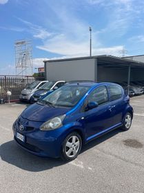 Toyota Aygo 1.0 VVT-i 5 porte Blue