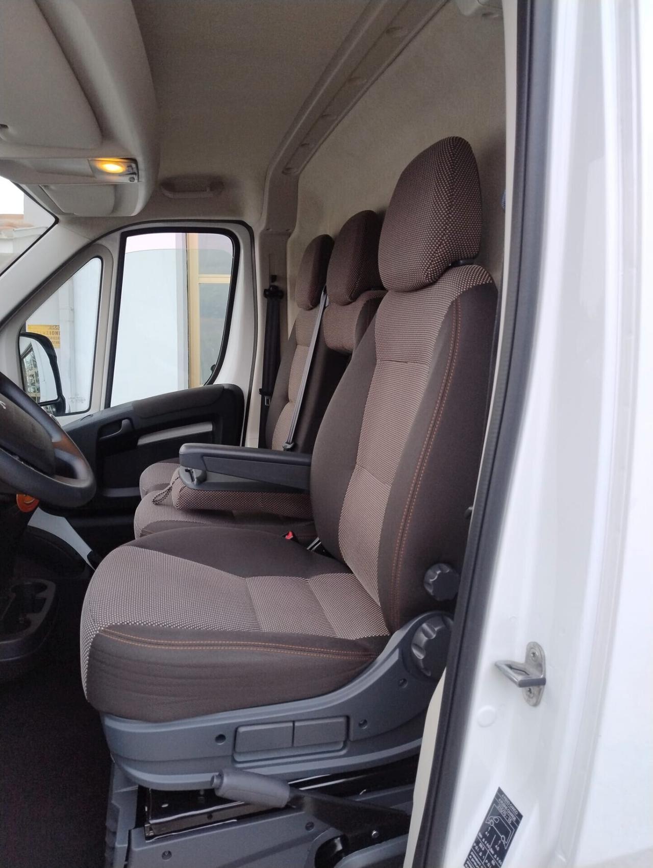 Peugeot Boxer 335 L3H2 2.2 BlueHDI 2020