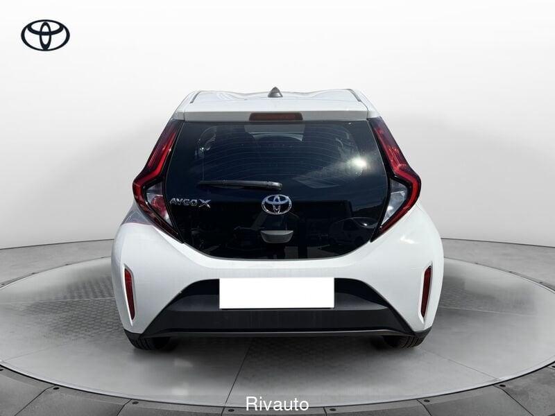 Toyota Aygo X Aygo X 1.0 VVT-i 72 CV 5 porte Active S-CVT