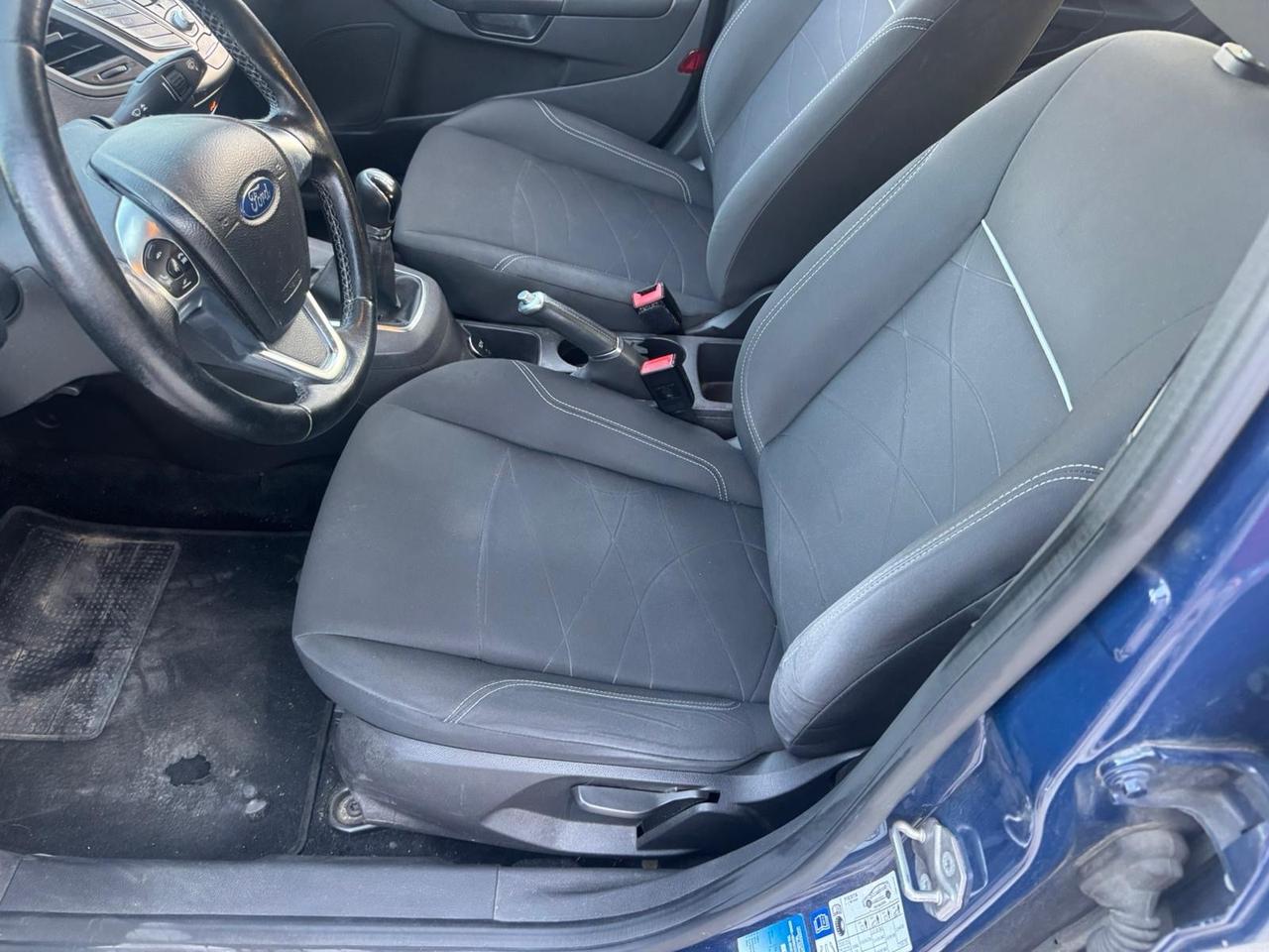 Ford Fiesta 1.5 TDCi 75CV 5 porte Black & White Edition neopatentati