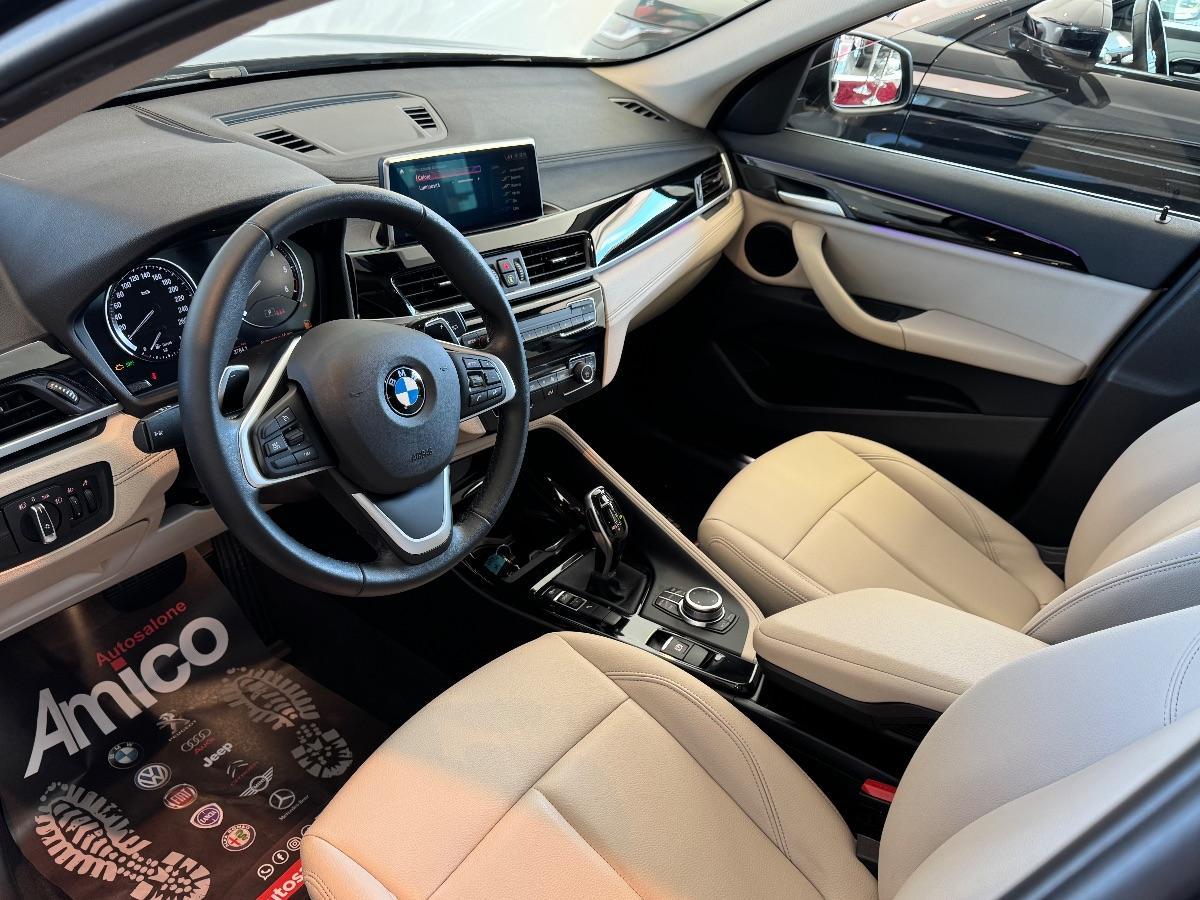 BMW X1 sDrive 18d xLine Pelle/Ambient Light