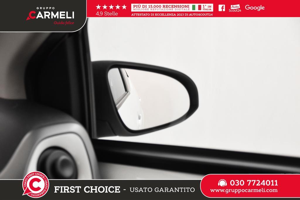 Toyota Aygo 5 Porte 1.0 VVT-i x-play