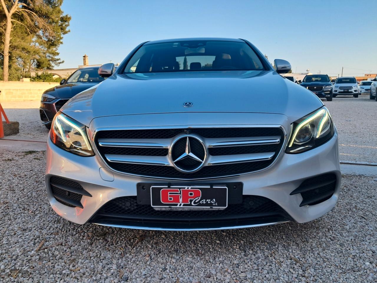 Mercedes E 220d Premium*AMG*VIRTUAL*CAM360°