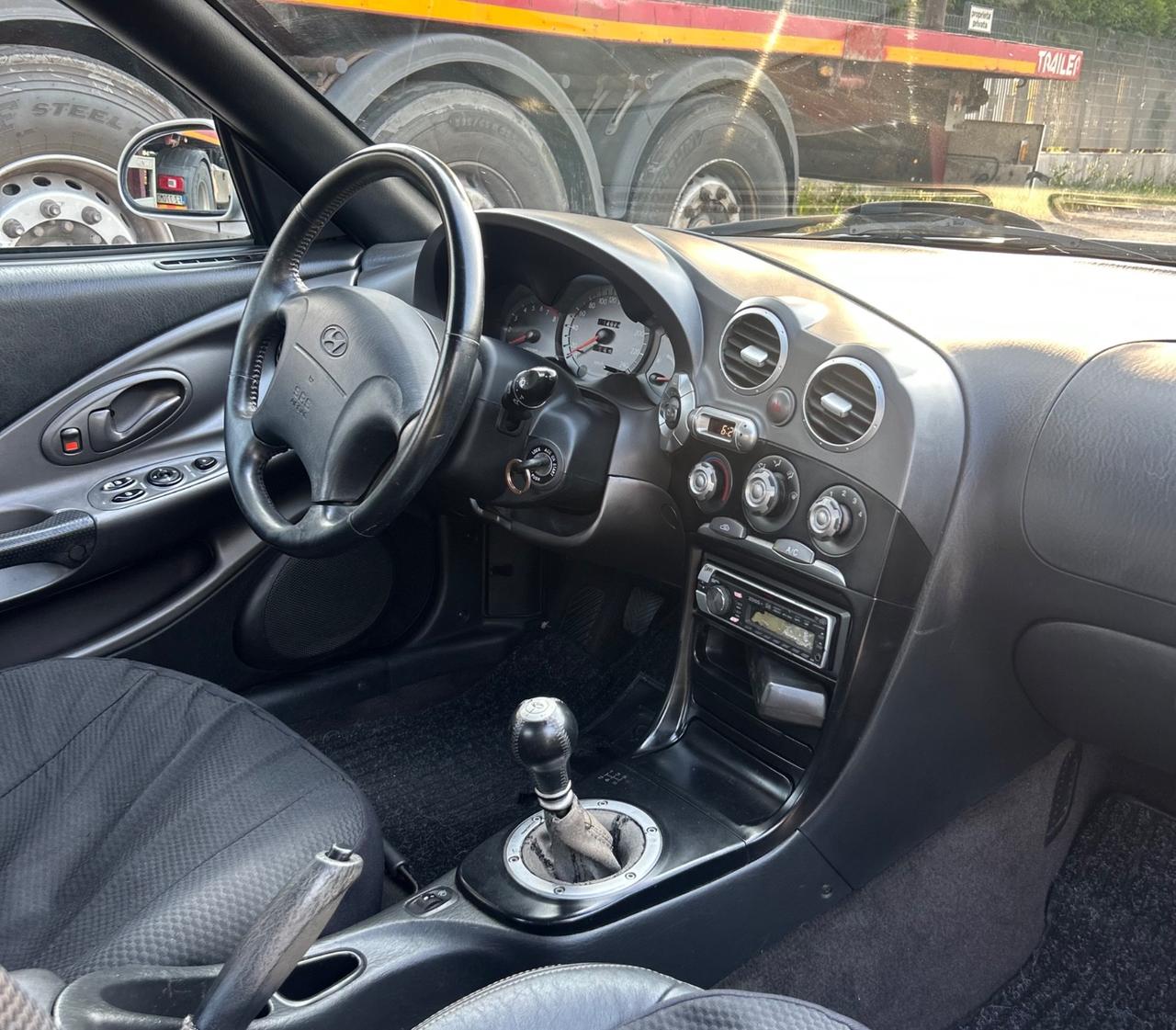 Hyundai Coupe 1.6i 16V Air Edition Neopatentati