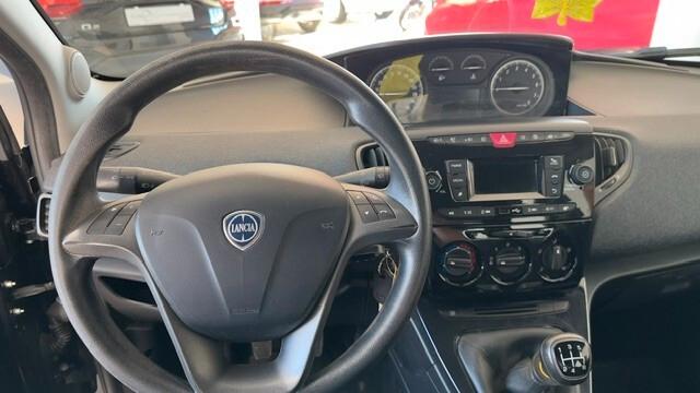Lancia Ypsilon 1.2 69 CV 5 porte