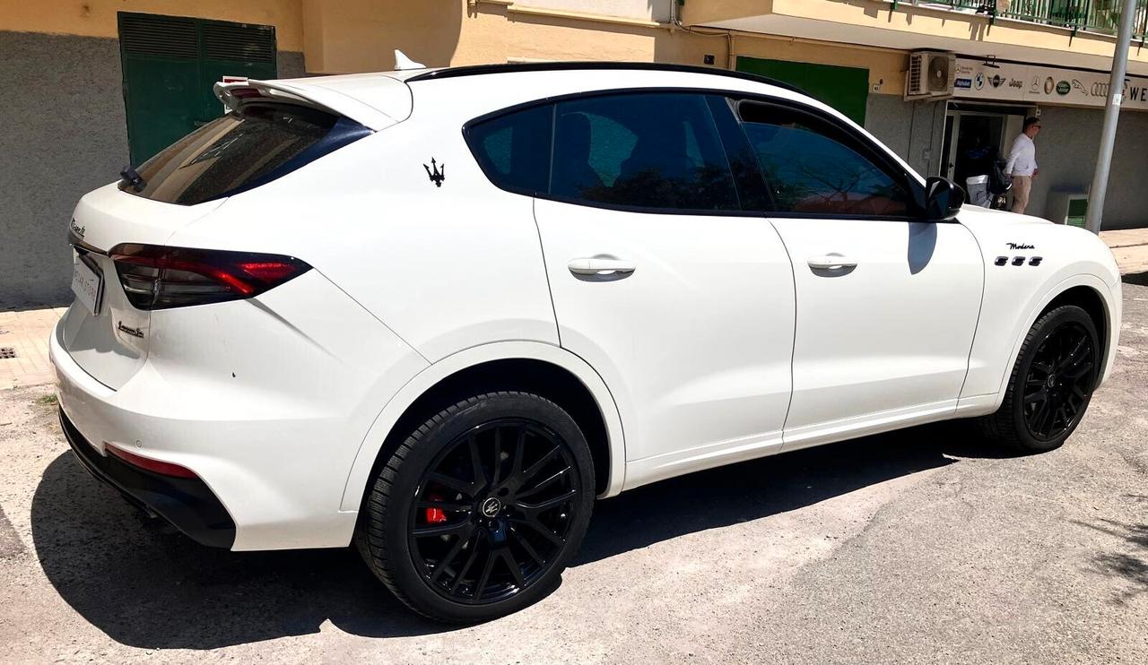 Maserati Levante V6 350 CV AWD Modena UFF ITA unipro cert Maserati