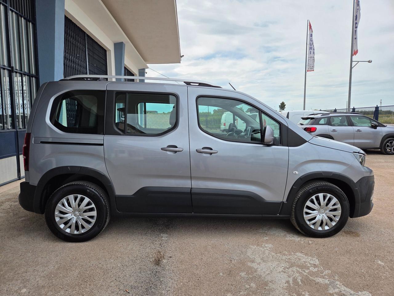 Peugeot Rifter Mix BlueHDi 130 S&S PC Allure Standard
