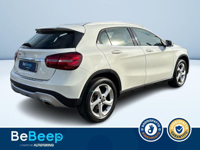 Mercedes-Benz GLA 200 D SPORT AUTO