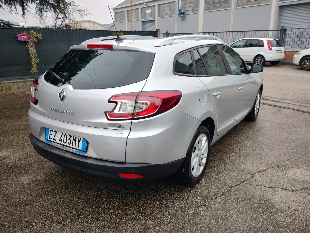 RENAULT MEGANE 1.5 dCI 110CV SportTour Limited 2015