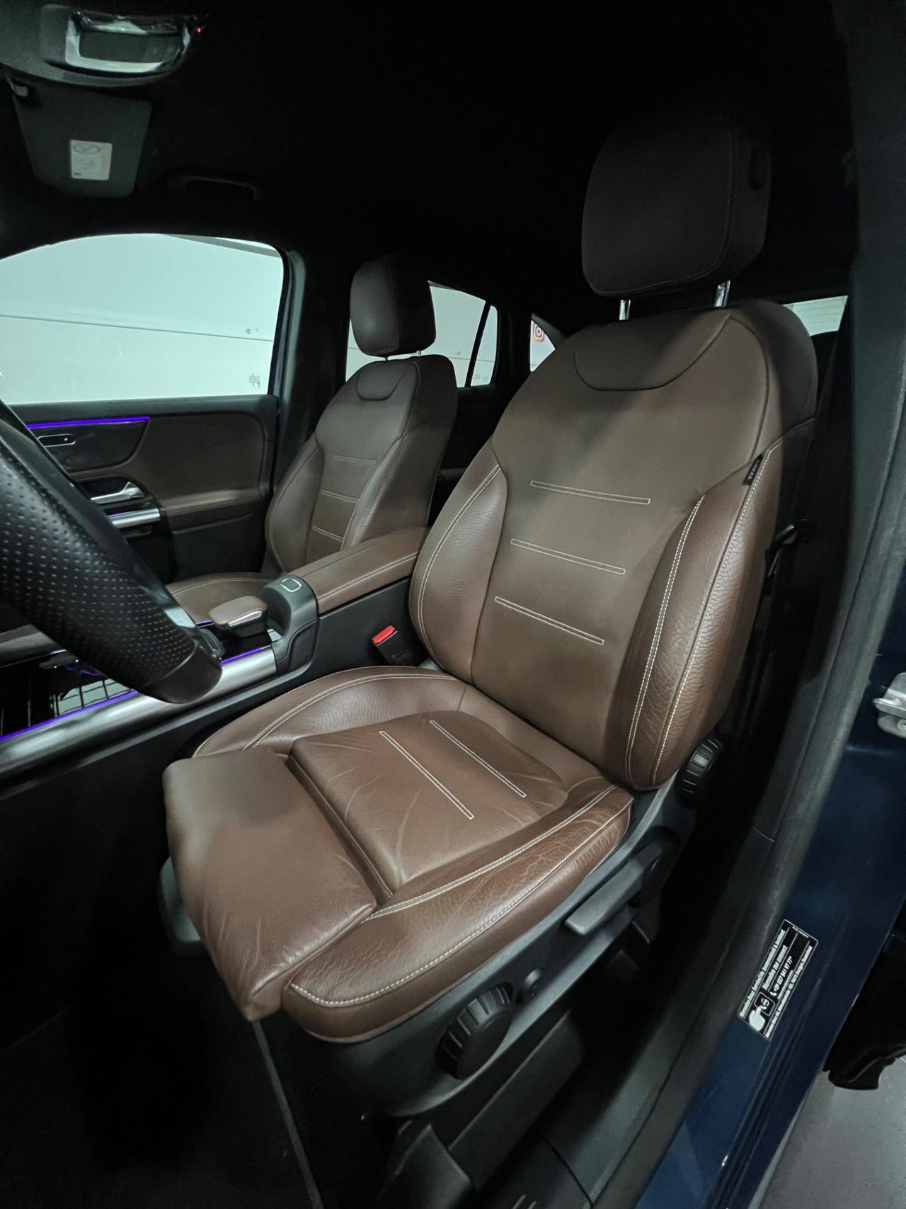Mercedes Benz GLA 200d Aut. Premium AMG 150 cv