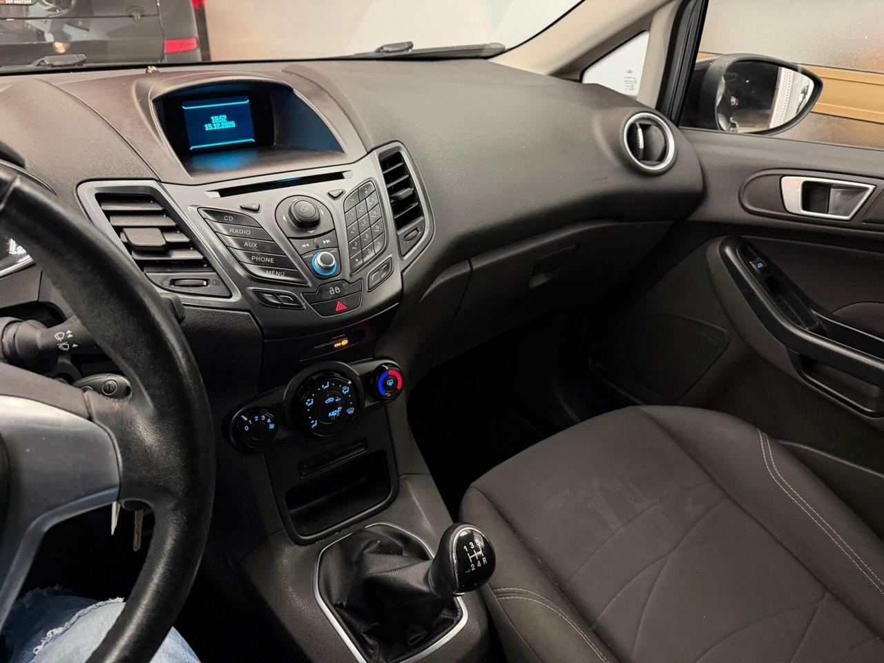 Ford Fiesta 1.5 TDCi 75CV 5 porte Titanium