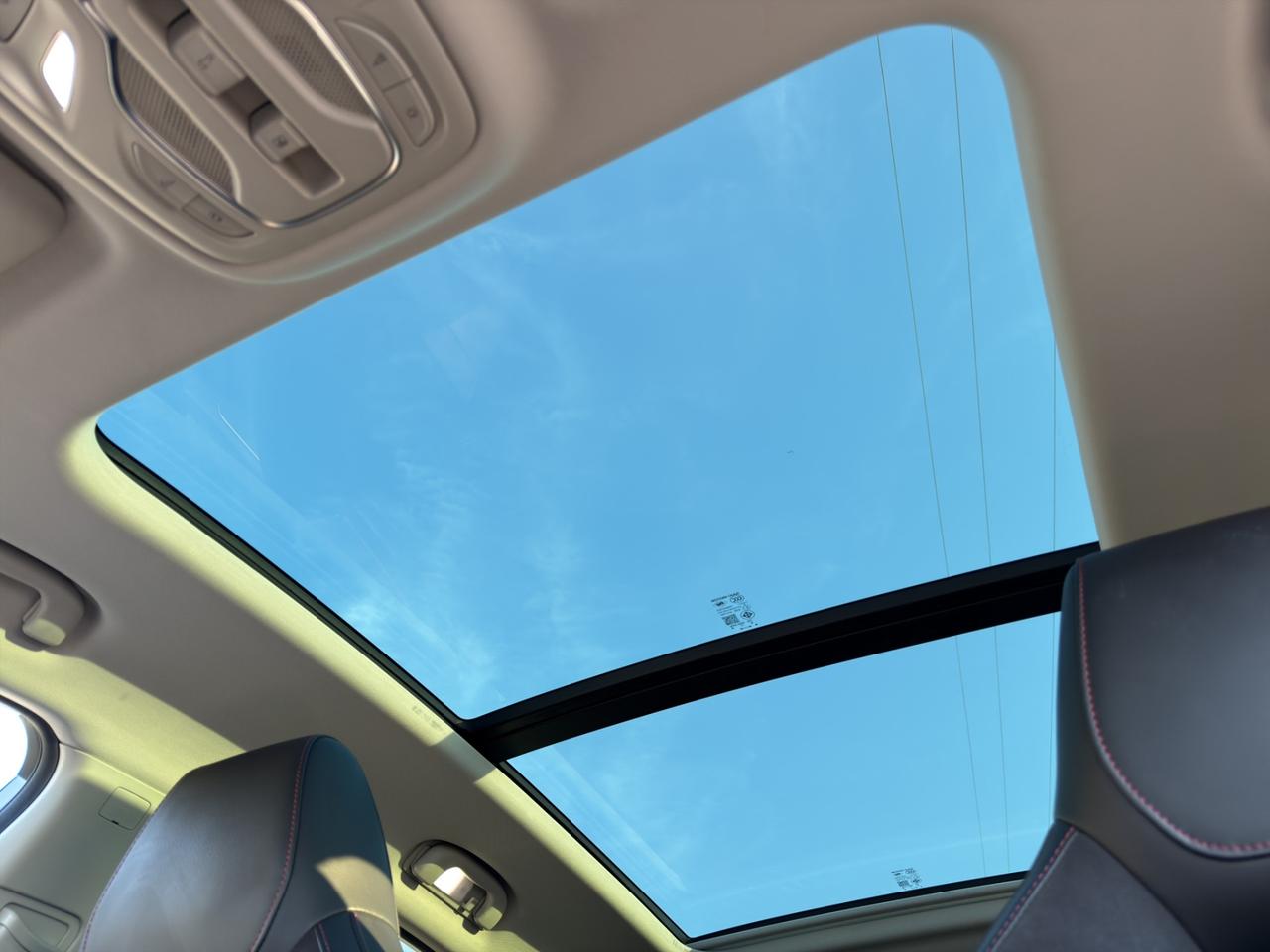 MG EHS Plug-in Hybrid Luxury