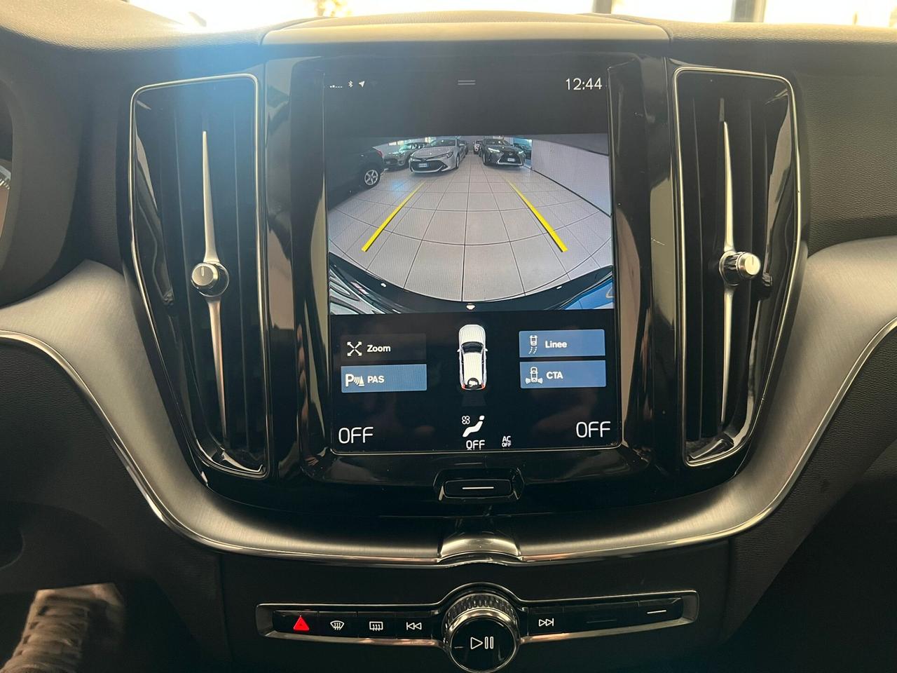 Volvo XC 60 B4 Diesel AWD Geartronic Business Plus - 2020