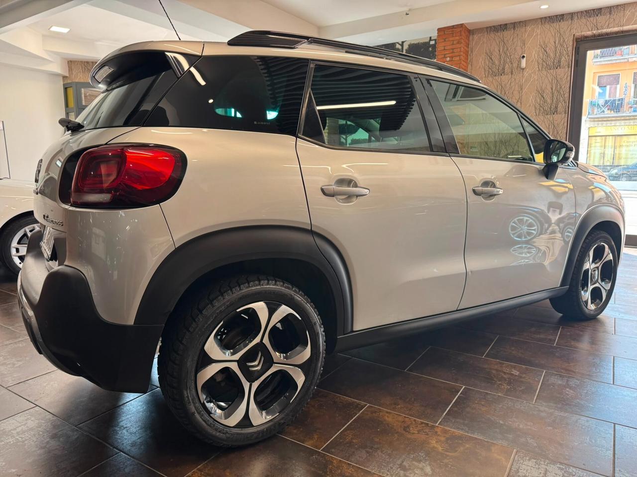 Citroen C3 Aircross BlueHDi 100 Shine