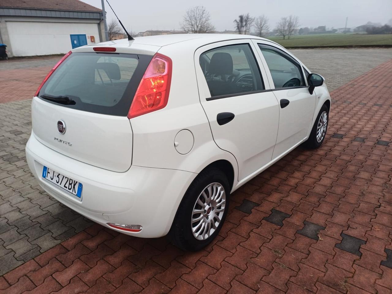 Fiat Punto 1.3 MJT II SeS 95 CV 5P Lounge