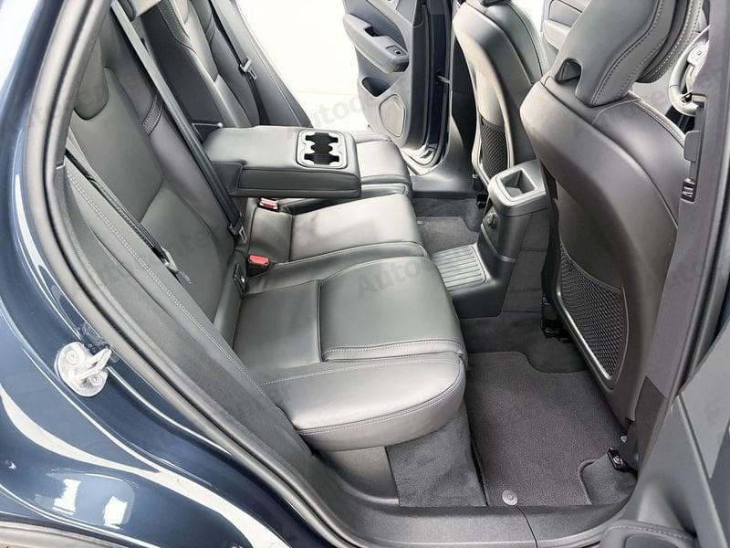 Volvo XC60 XC60 T6 PLUG IN ULTRA BLACK EDITION AWD AUT