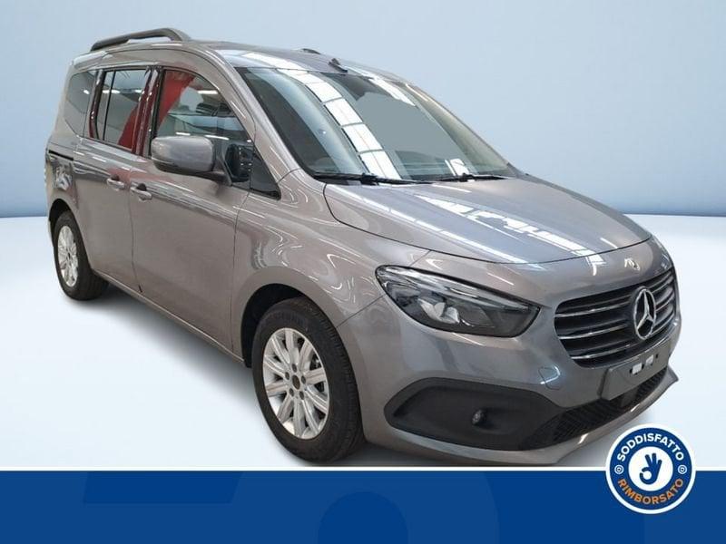 Mercedes-Benz Classe T 180 d AT
