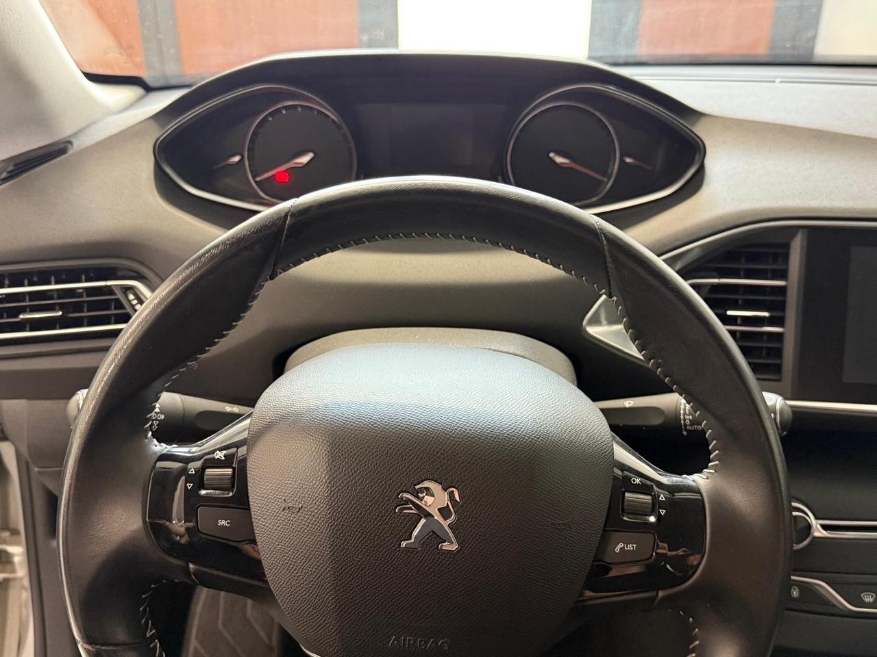 Peugeot 308 BlueHDi 120 S&S EAT6 GT Line