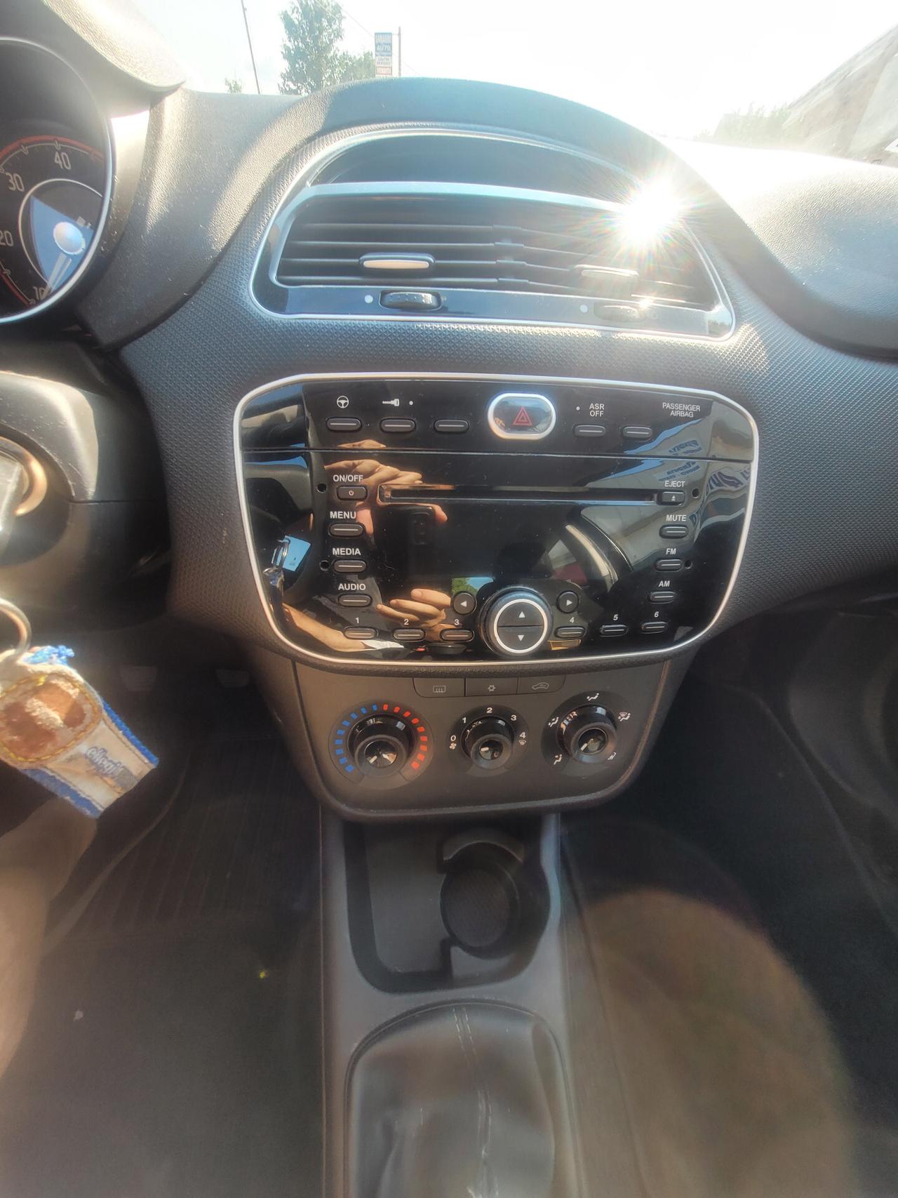 Fiat Punto 1.3 MJT II 75 CV 3 porte Street