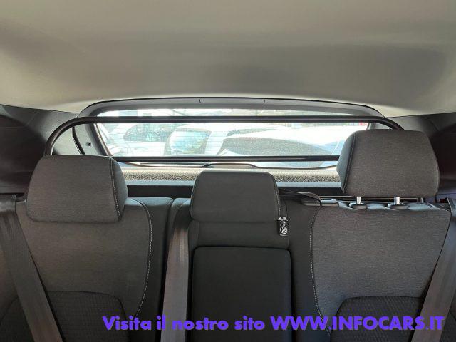 NISSAN Qashqai MHEV 140 CV N-Connecta Autocarro N1